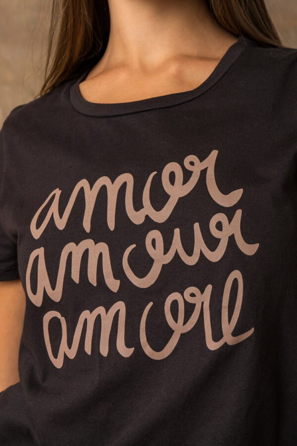Remera Amore